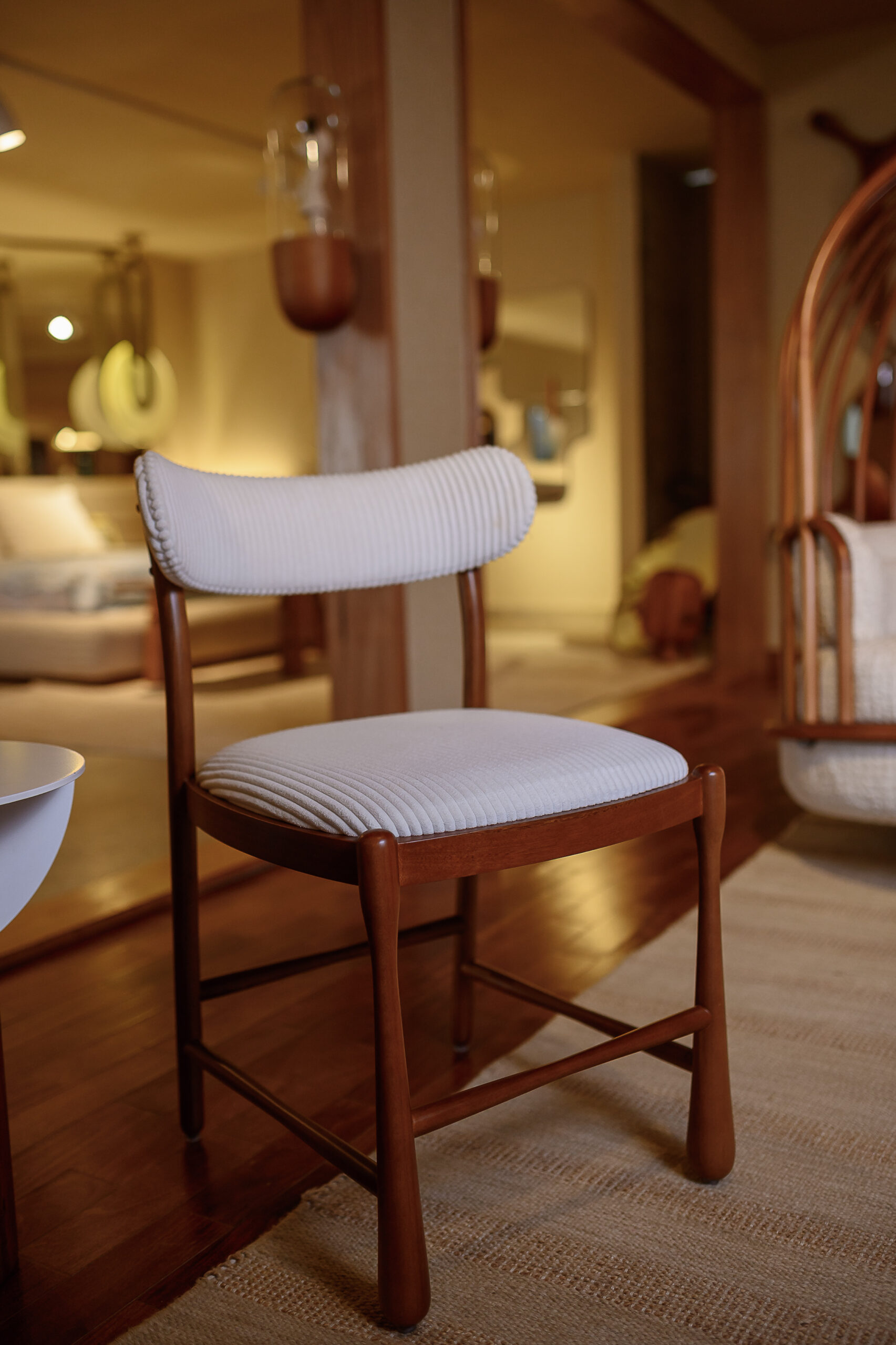 CADEIRA CHUVINHA - DETALHE (3)