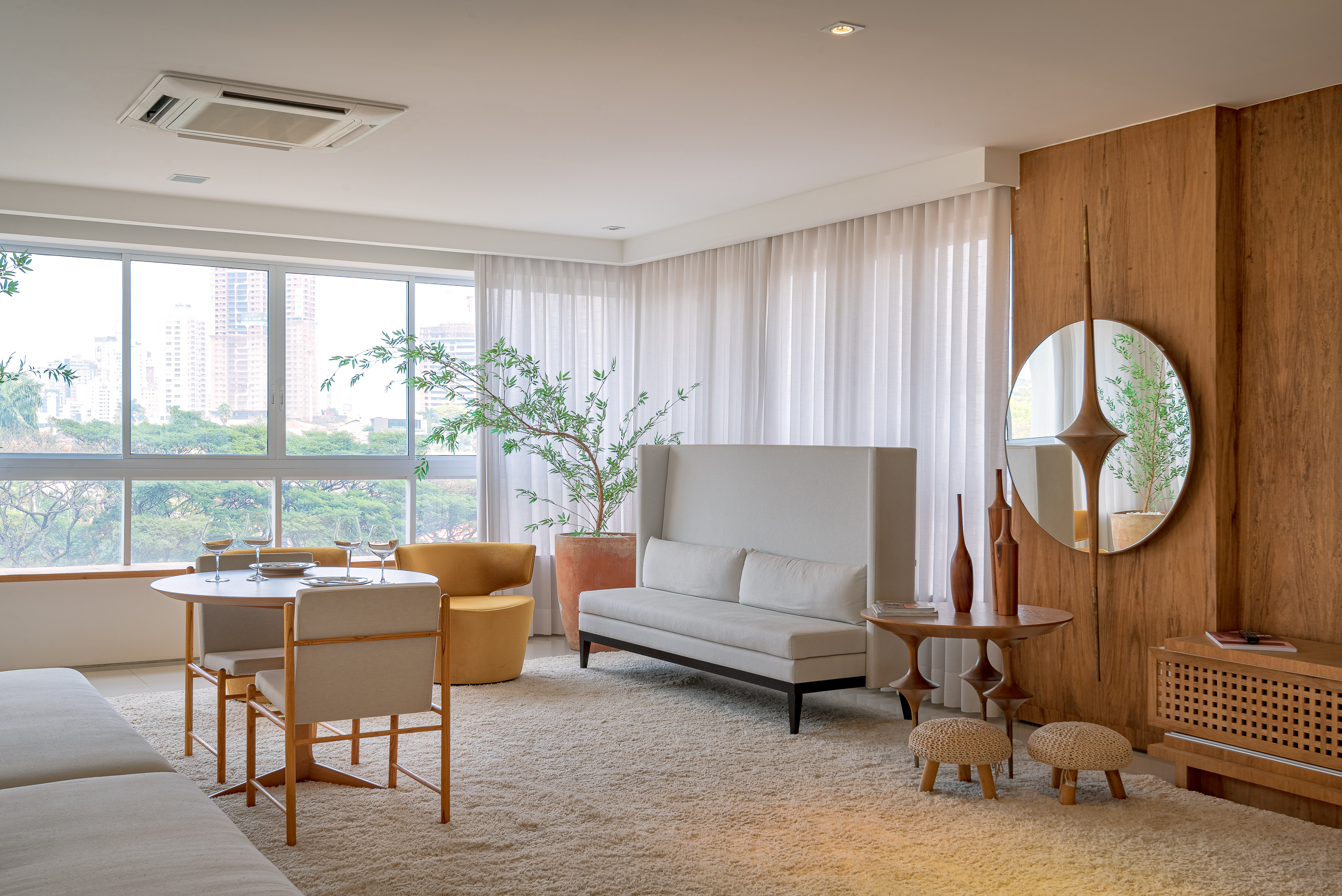 ESPELHO DE PAREDE BAILARINA UM E MESA LATERAL BAILARINA (1)