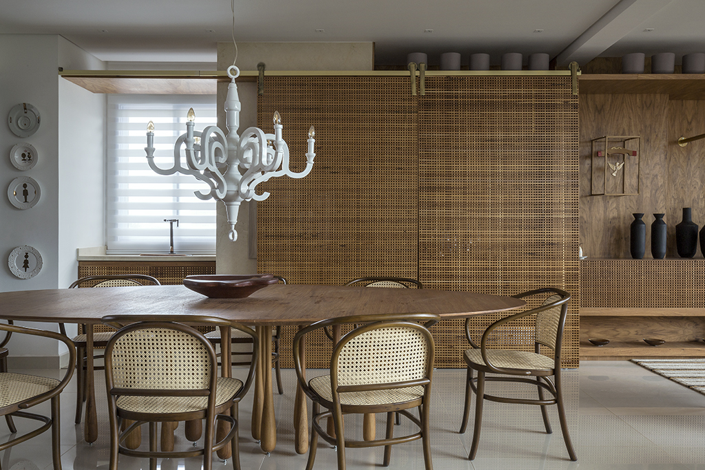 MESA DE JANTAR CHUVA OVAL (3)