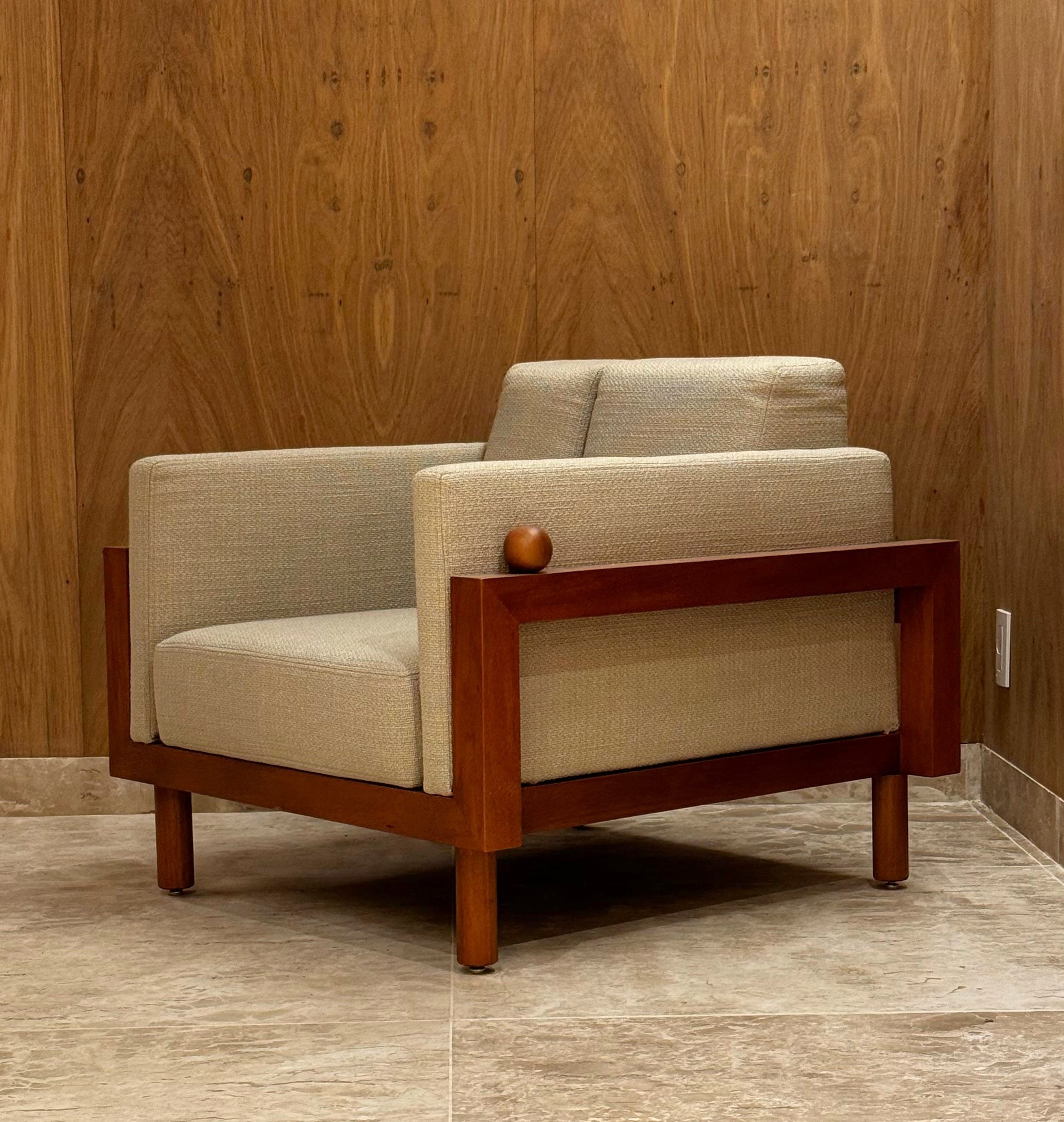 POLTRONA BRASILEIRINHA 45