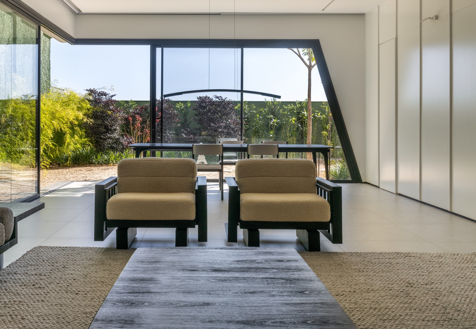 POLTRONA MUXARABI (2)