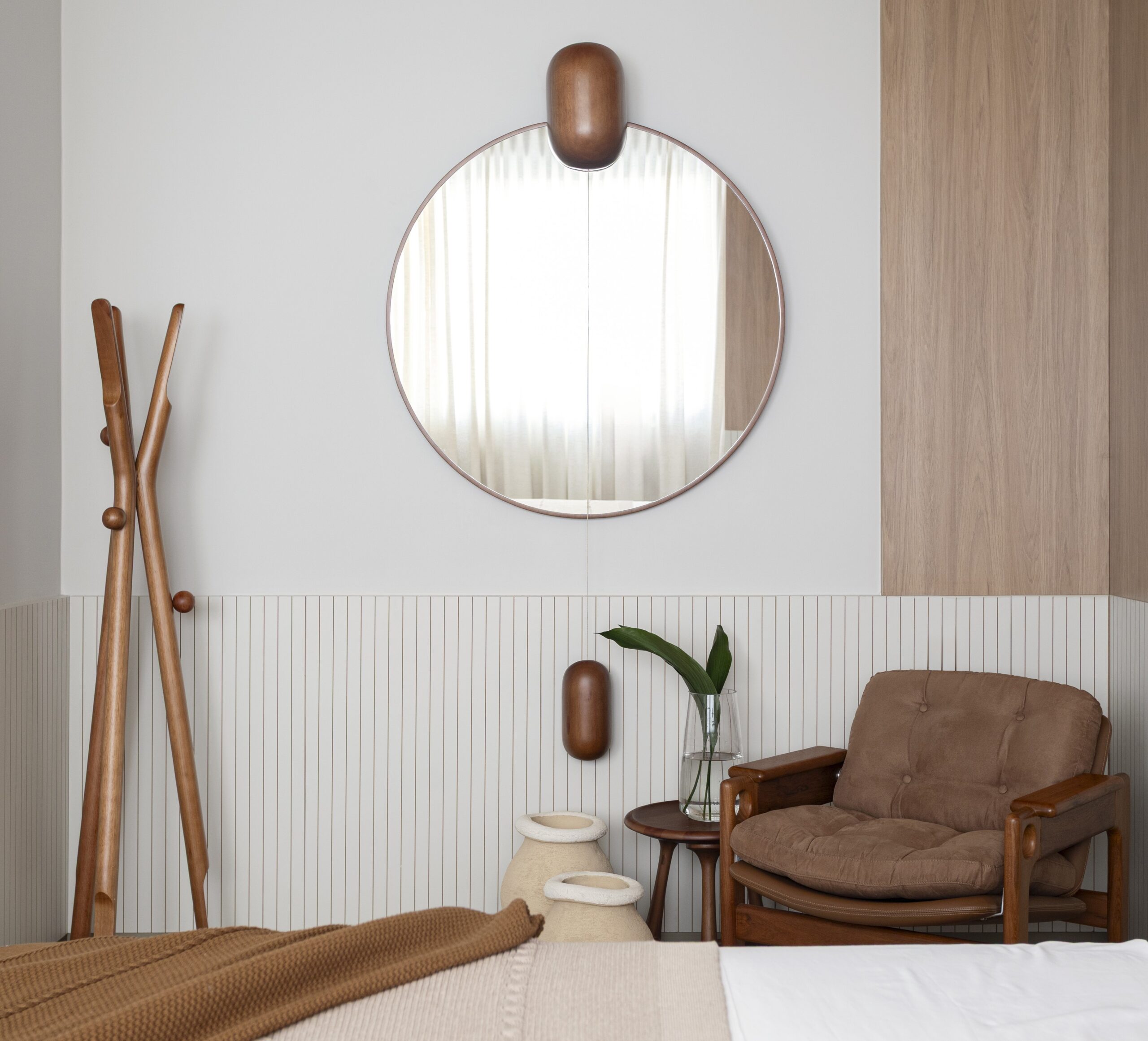 CABIDEIRO PB E ESPELHO PARA SER FELIZ