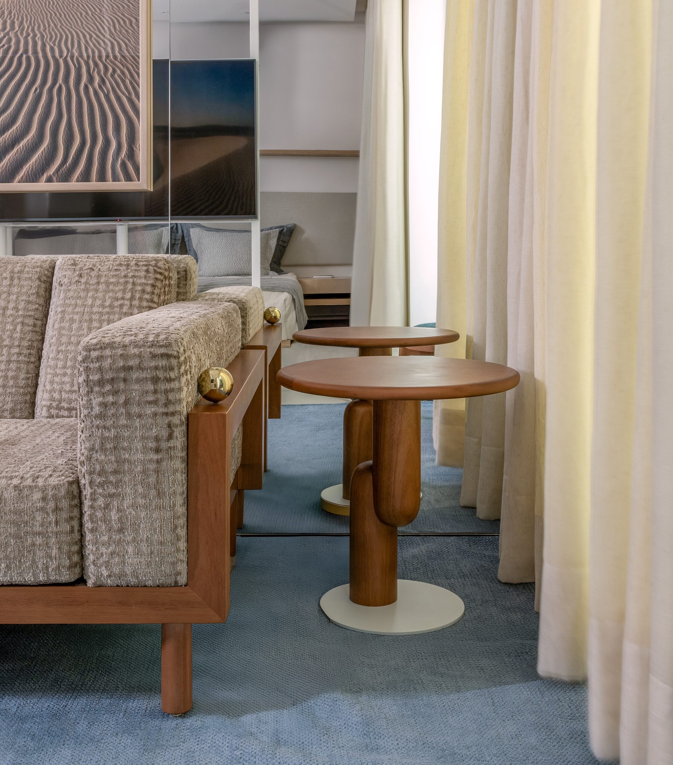 MESA LATERAL PARA SER FELIZ 02