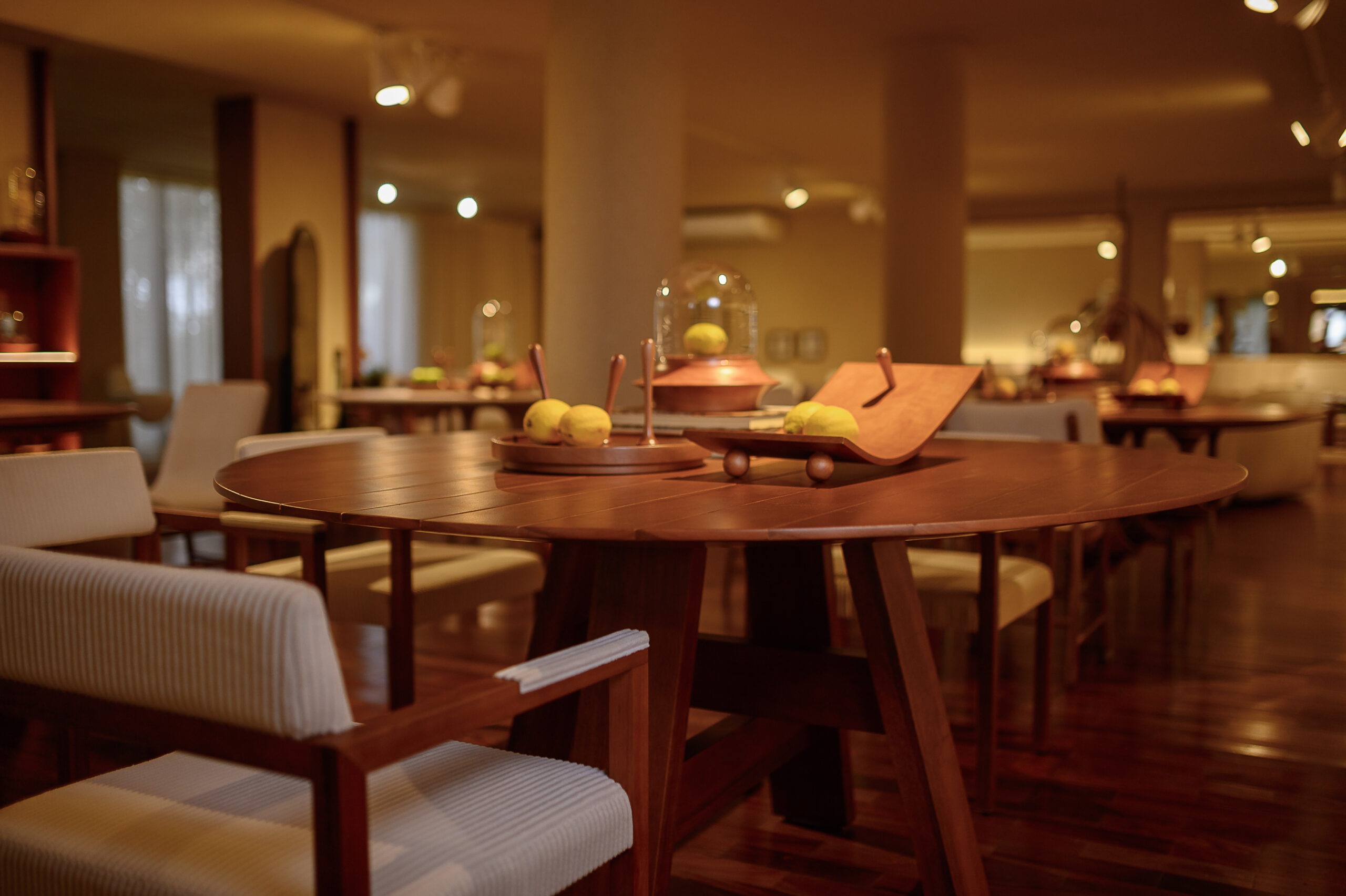 MESA DE JANTAR TRAVESSAO REDONDA (4)