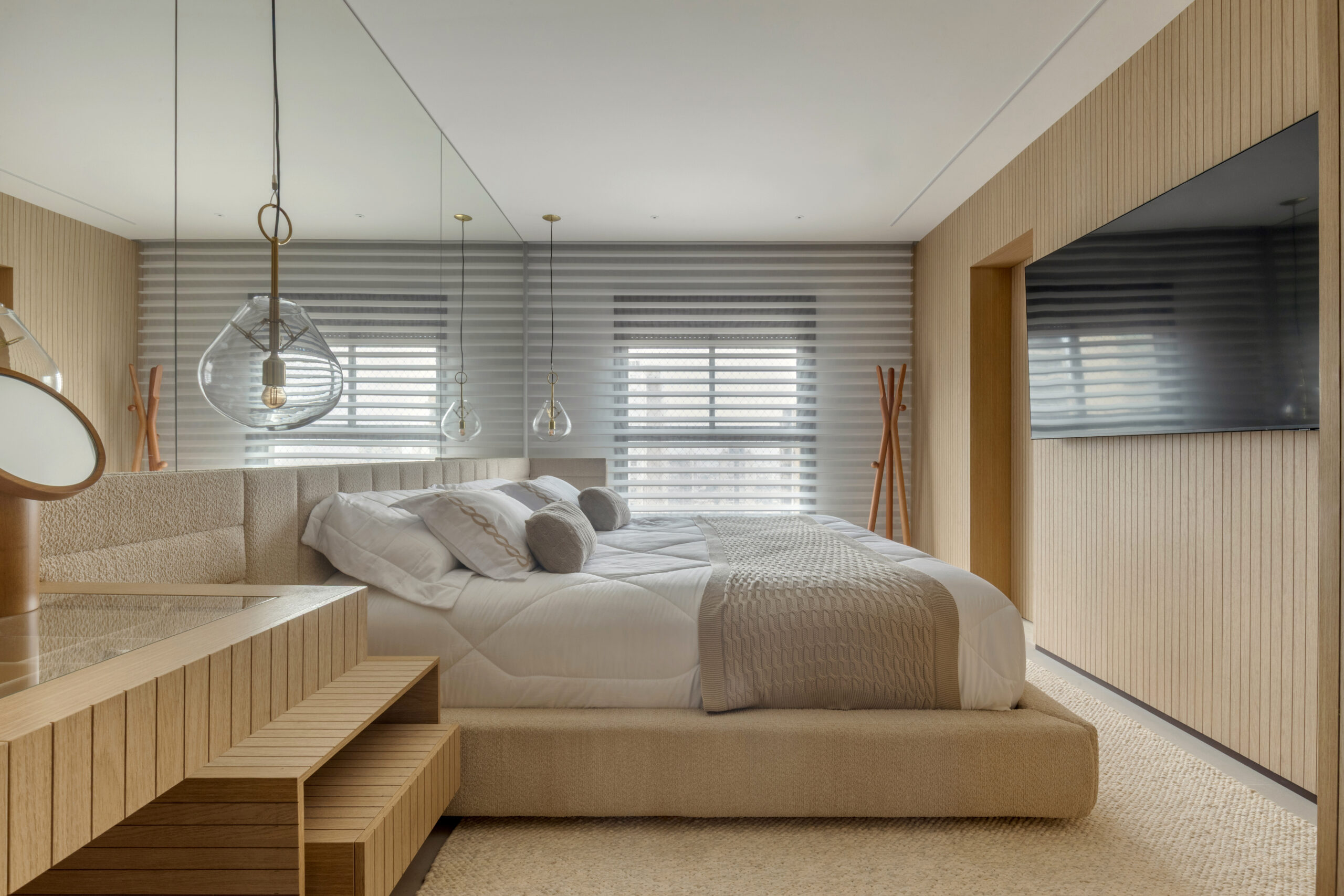 CAMA MOVELARIA