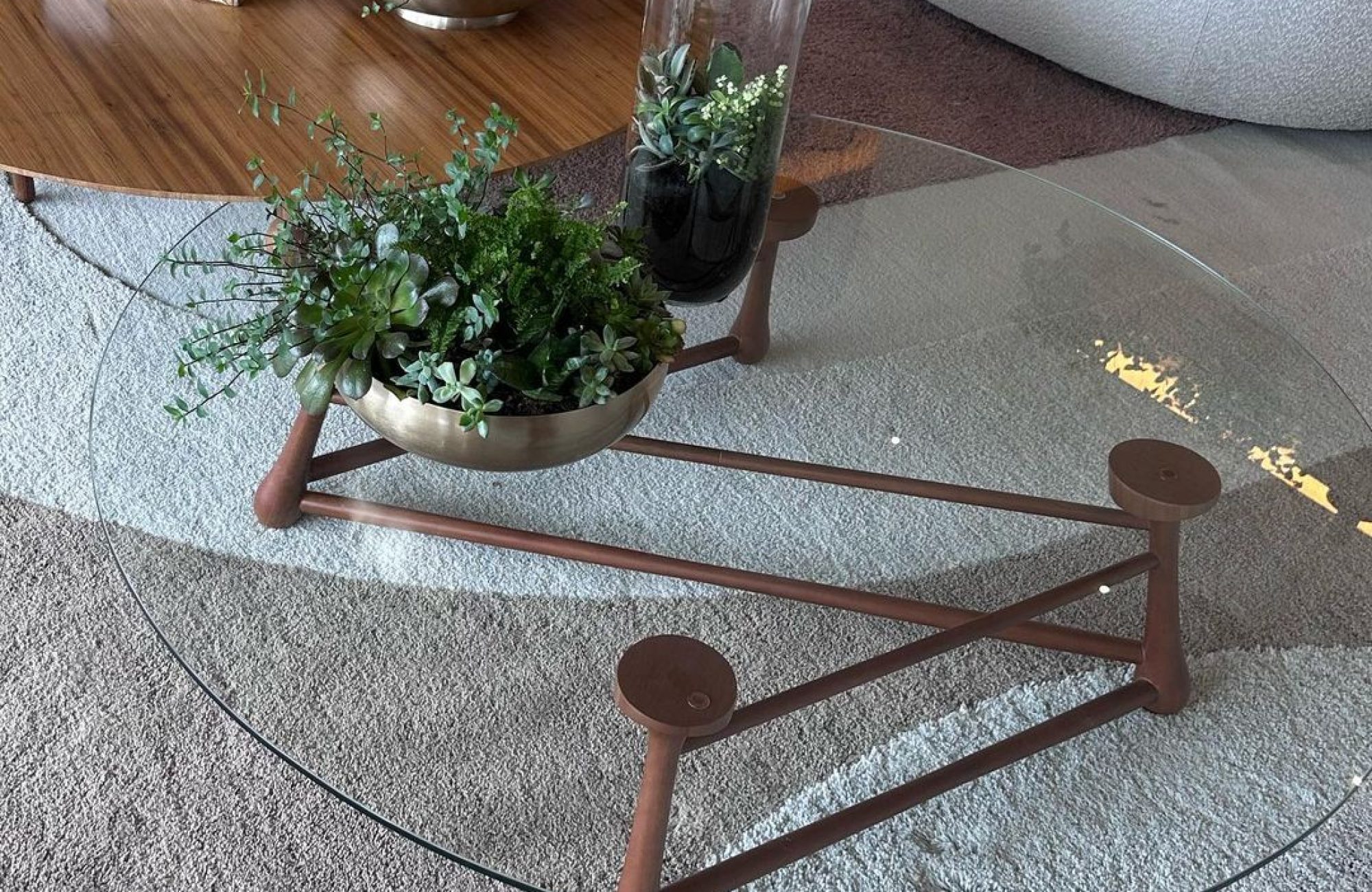 MESA DE CENTRO GOTA REDONDA TAMPO DE VIDRO